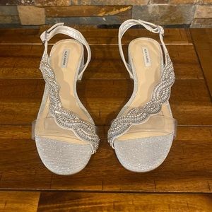 Alex Marie silver sparkle sandal, 1 1/2” heel, size 7.5